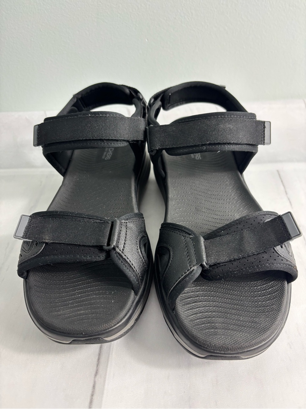 Skechers Men's Go Walk Workout Walker Hook & Loop Strap Sandals Sz 12 - Picture 3 of 11